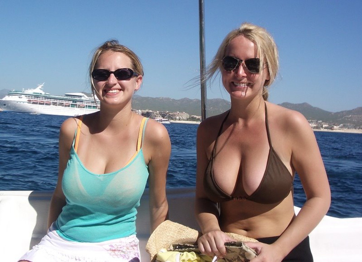 Daughter huge tits