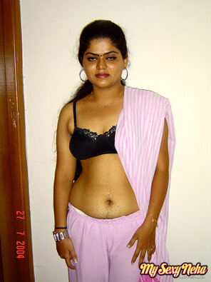 amateur pic neha-12