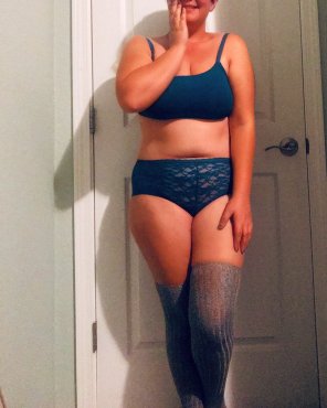 New grey thigh highs ðŸ’• [oc]