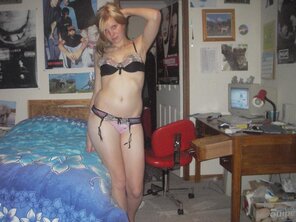 amateur pic bra and panties (442)