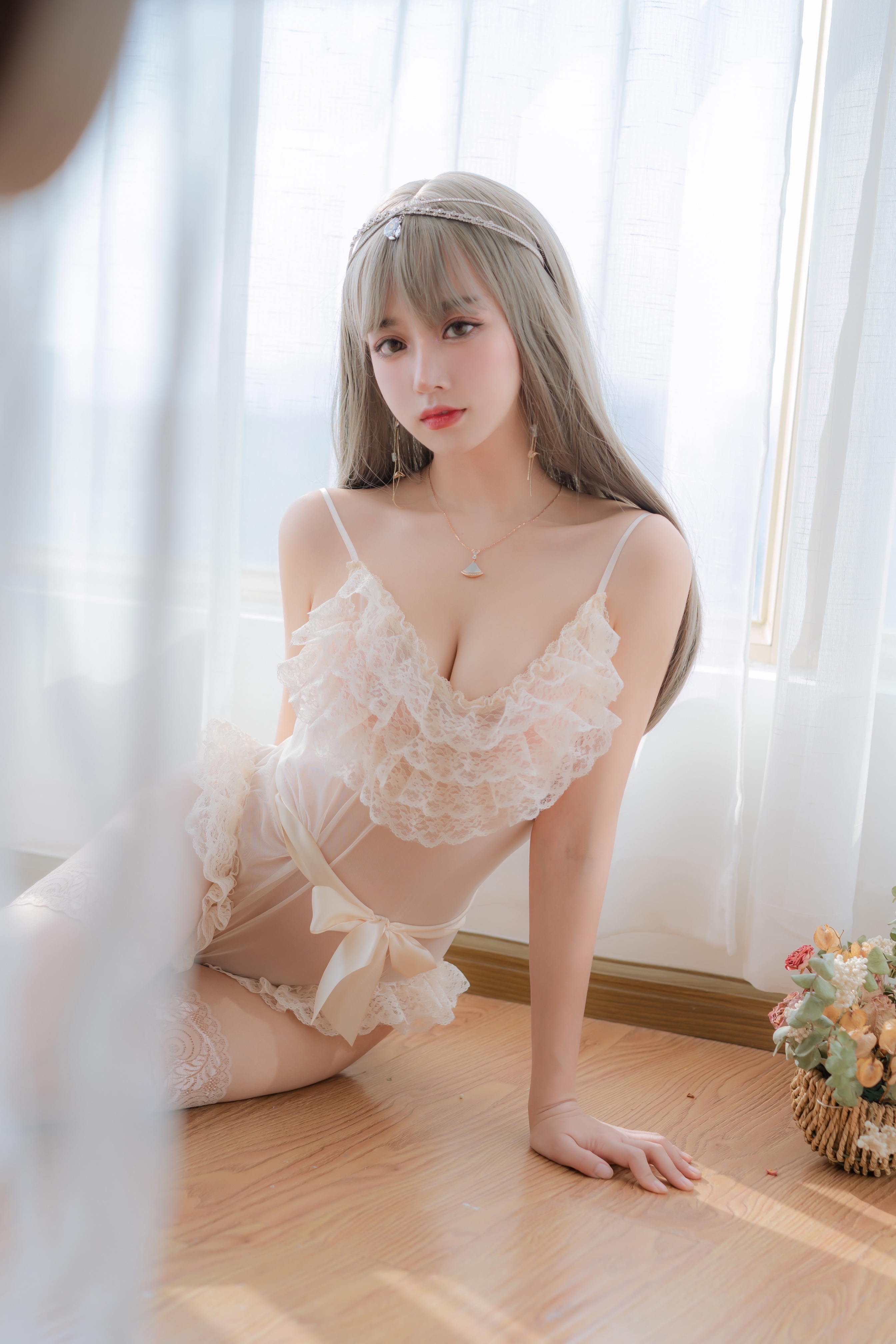 amateur photo Mixian Sama (过期米线线喵) - 凡尔赛公主 (41)