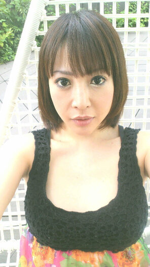 amateur pic Erika Shiraishi-86