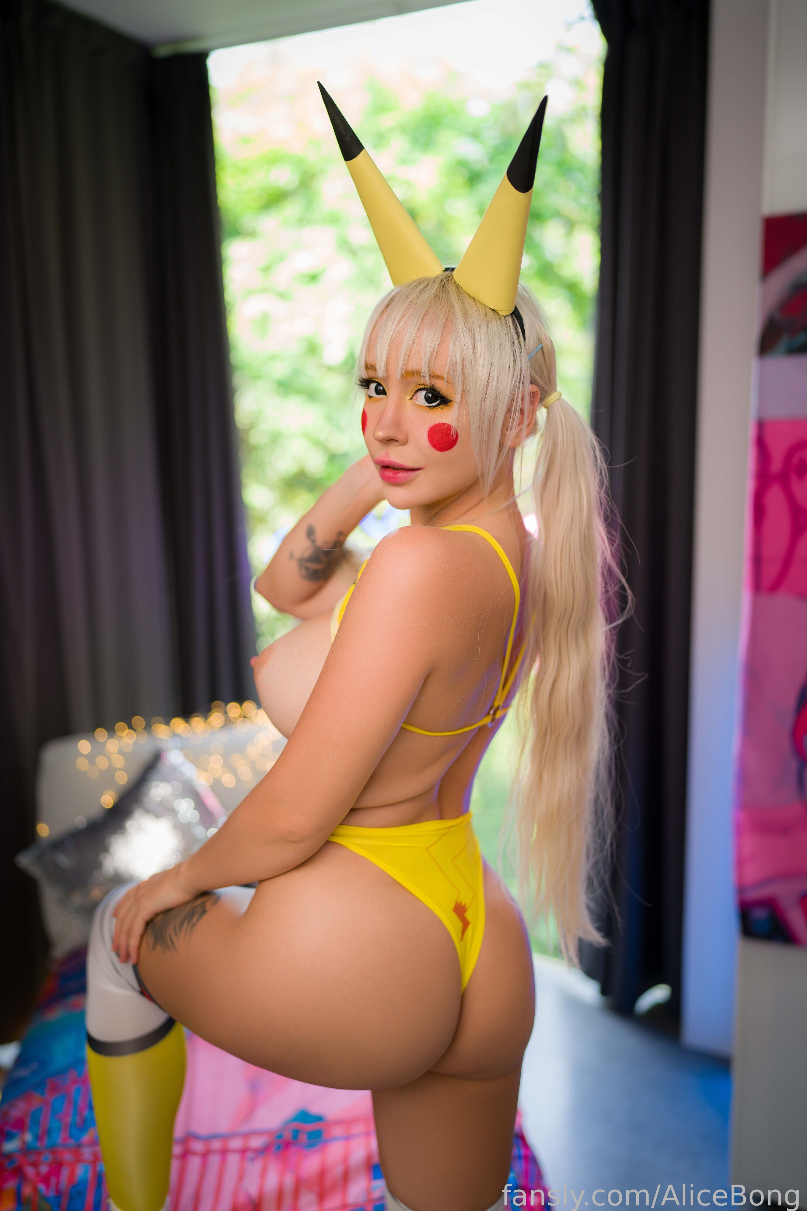 amateur photo AliceBong - Pikachu (24)