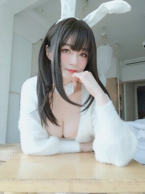 amateur pic Baiyin811 (白银81) - 白丝兔子 (58)