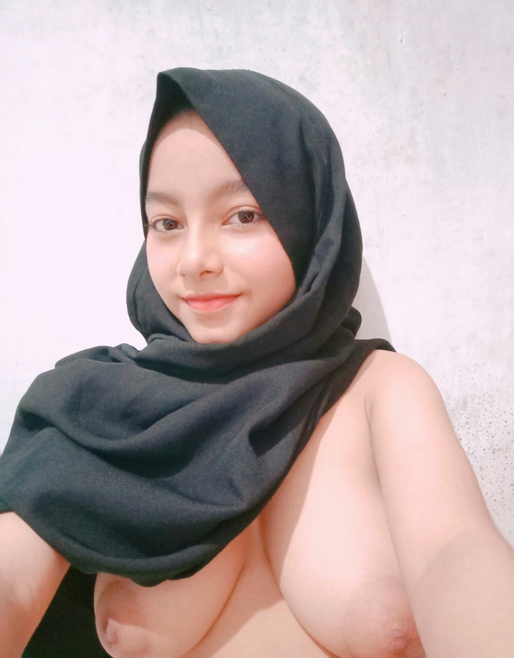 Fatima hijabi girl - -6323329261997502830_121. 