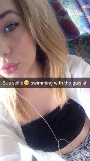 amateur photo Bus selfie