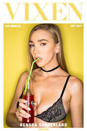 amateur pic Kendra Sunderland Borrowed Boy Toy