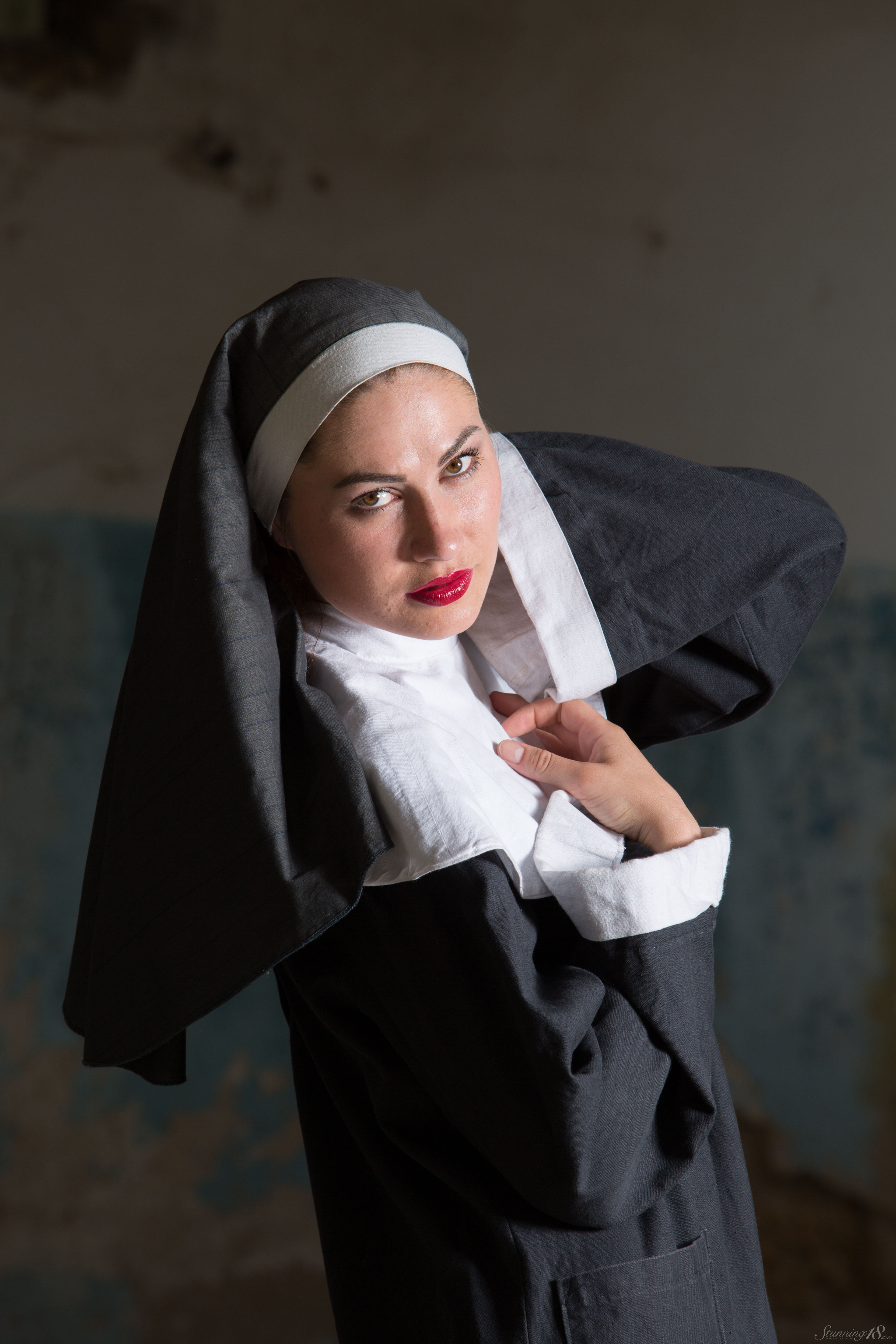 amateur photo stunning_playful-nun_judith-able_high_0016