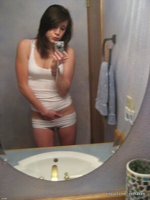 amateur pic mirror_1307