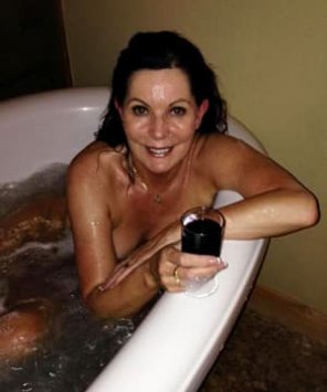 milf magdalene bathing