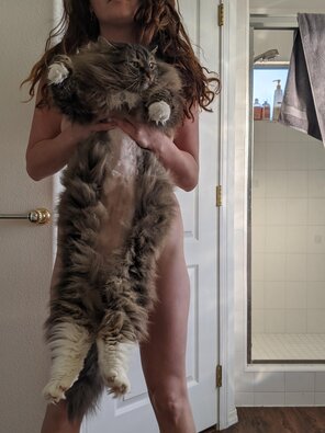 Wanna see my pussy? It's shaved.