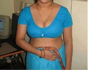 amateur pic saree boobs sexy saree girl