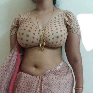 amateur pic saree boobs sexy saree girl