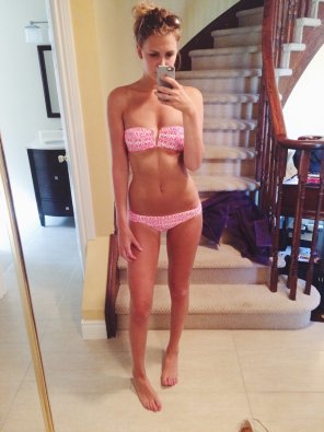 slim bikini babe