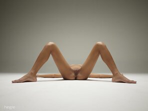 amateur photo jessa-nude-body-art-21-14000px
