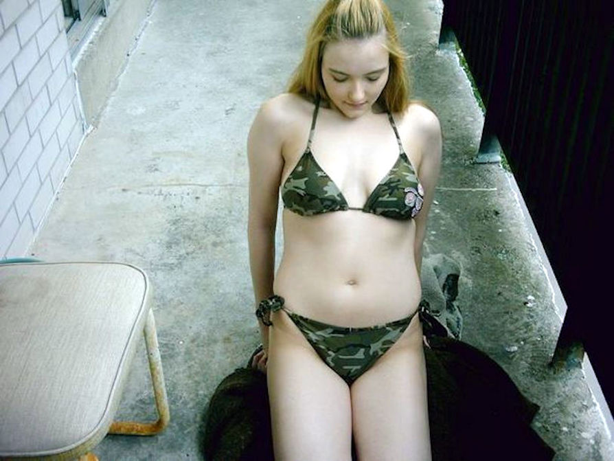 newbie photo nikki camo string bikini below jeans_044