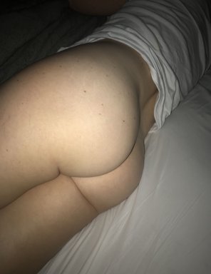 amateur photo Mom of 3 still got an nice ass? Let her know