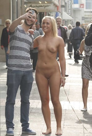 amateur pic Public Nudity 5