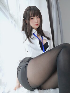 amateur pic Baiyin811 (白银81) - 制服 (101)