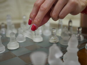 thelifeerotic_chess_eileen-sue_high_0002