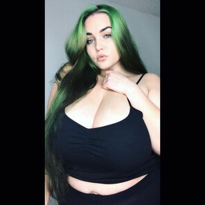 amateur photo AthenaBlaze  neonHair tnktop 1