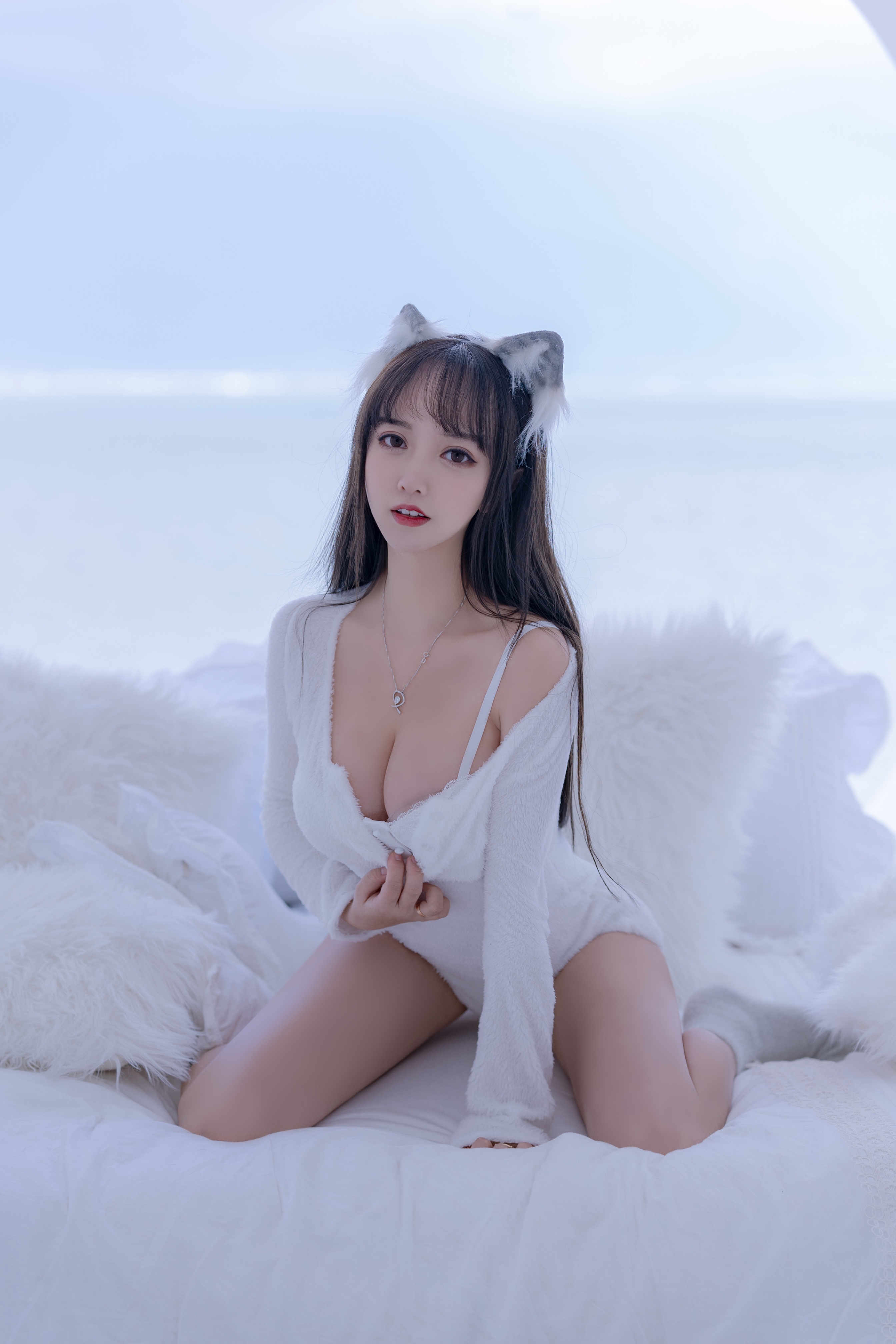 amateur photo Mixian Sama (过期米线线喵) - 真爱版附赠 小白狼 (20)