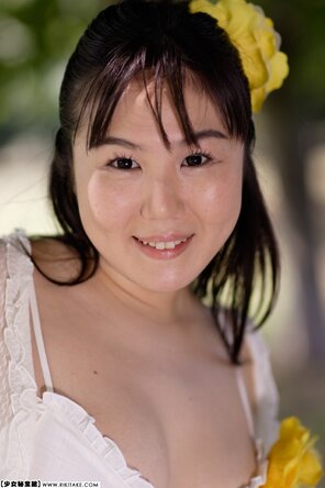 amateur photo Rikitake-Suzune W-023