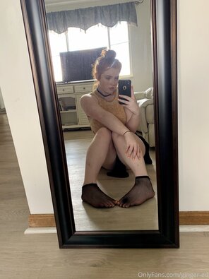 amateur Photo Ginger-ed-10-07-2020-78891942-mirror Has Joined The Chat