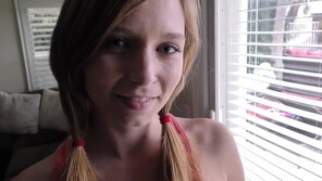 amateur pic ava-parker-my-neighbor-s-daughter-loves-cums-a-lot-on-my-dick_1080p.mp4_20240920011924_0038