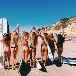 Surfer girls