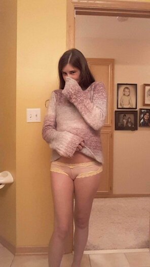 amateur photo Masturbate_with_Yikes_nice1_panties_and_underwear6 [1600x1200]