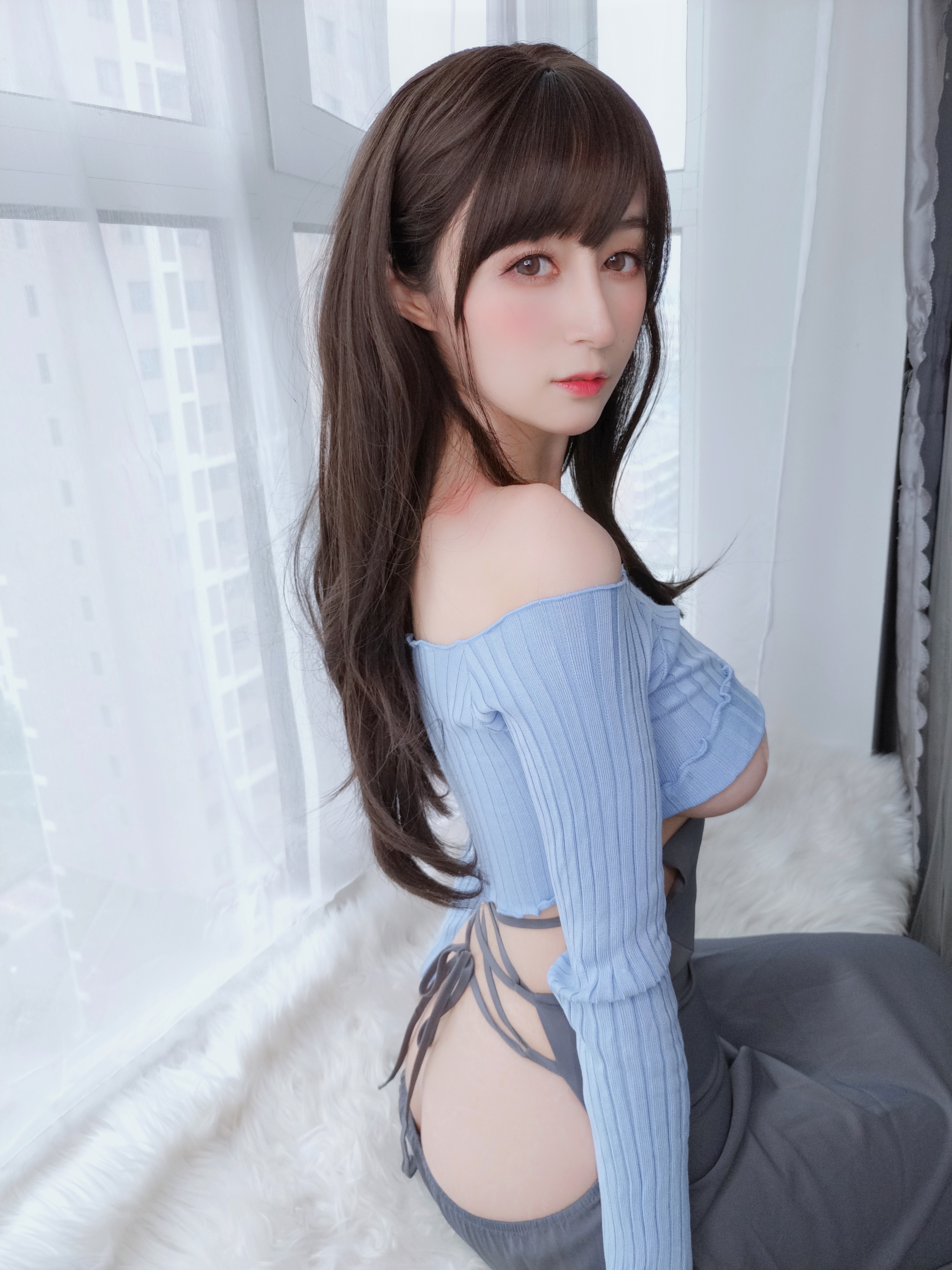 amateur photo Baiyin811 (白银81) - Sexy Guitar Girl (30)