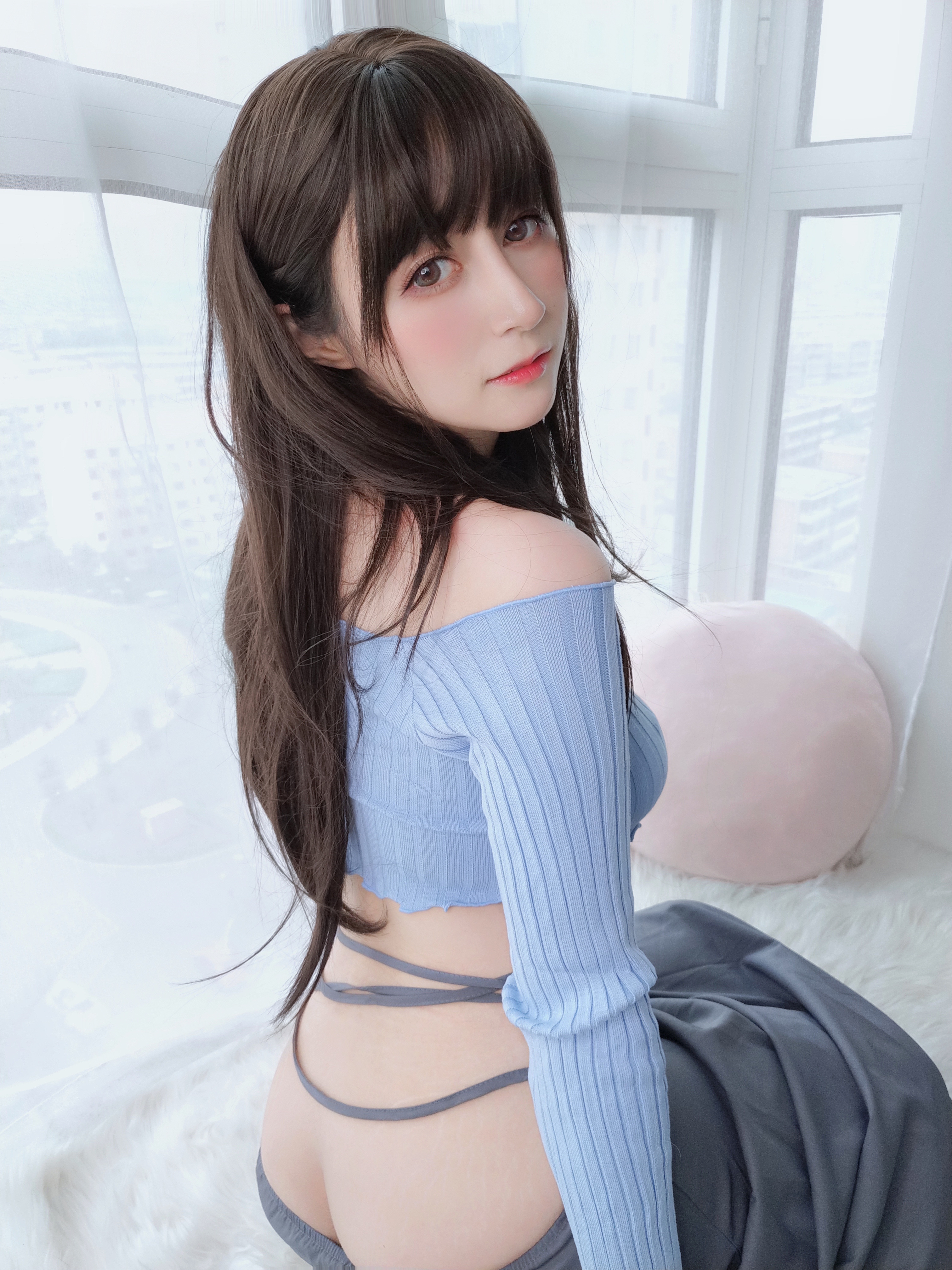 amateur photo Baiyin811 (白银81) - Sexy Guitar Girl (56)