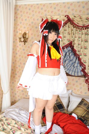 amateur pic reimu181