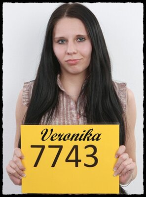 amateur pic 7743 Veronika (1)