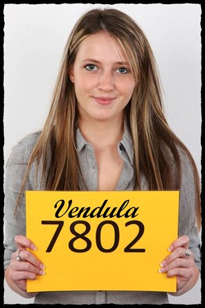 amateur pic 7802 Vendula (1)
