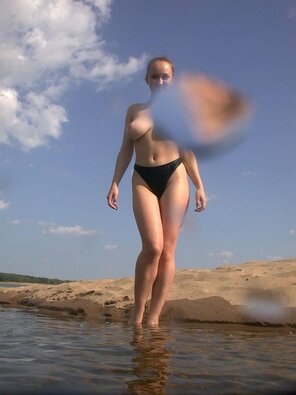 amateur pic beach_by_river_02