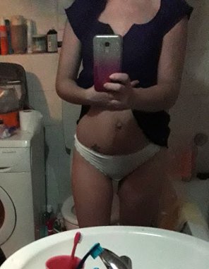 amateur pic Selfie Undergarment Mirror Thigh Leg 