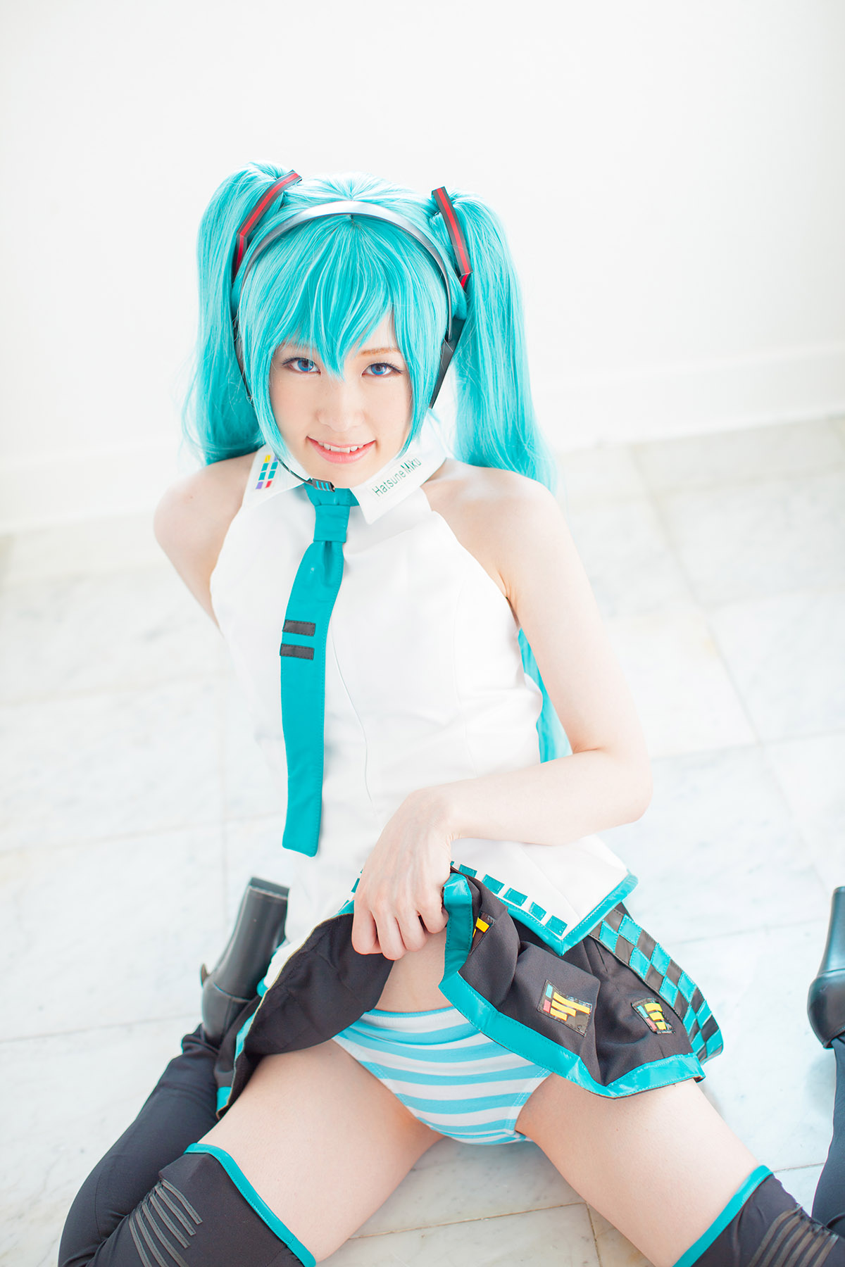 amateur photo [@factory (Tsuchiya Asami)] MikuCos (Vocaloid)_836530-0091