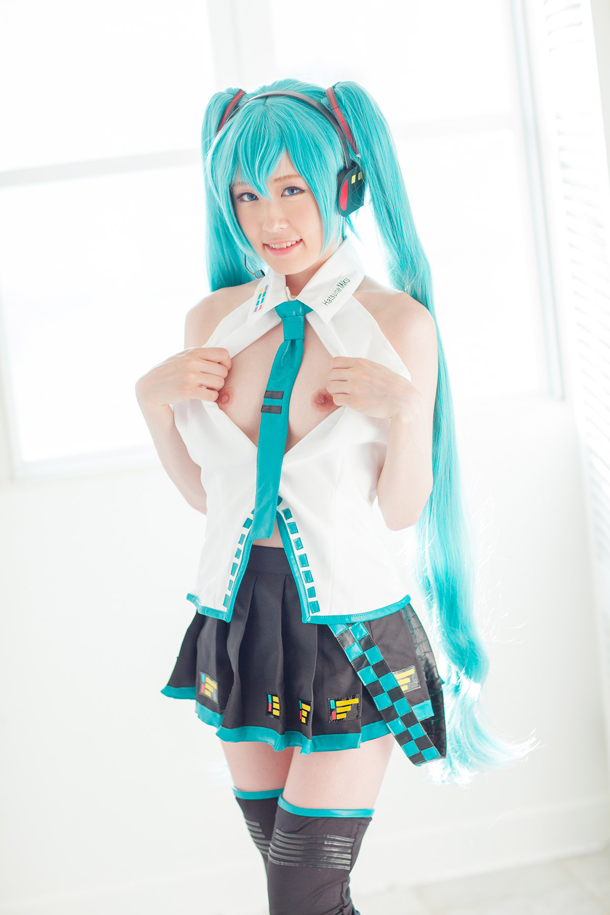 amateur photo [@factory (Tsuchiya Asami)] MikuCos (Vocaloid)_836530-0182