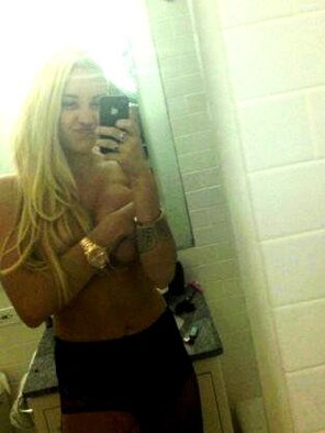 amateur pic Amanda Bynes (1)