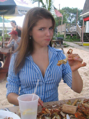 amateur pic Anna Kendrick (5)