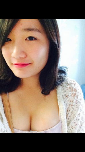 Asian girls are so cute :)