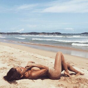 amateur pic Viki-Odintcova-Topless-on-Beach-2