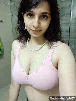 amateur pic sexy-desi-nude-big-boobs-girl-pics-23