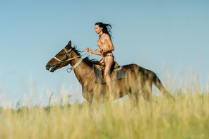 Stunning_Evanthe---Full-Day-Horseback-Riding_Evanthe-L_high_0061