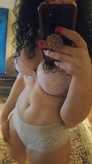 amateur pic Are the sparkles too [f]lashy?