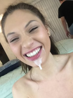 Happy Cumslut