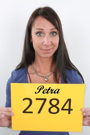 amateur pic 2784 Petra (1)