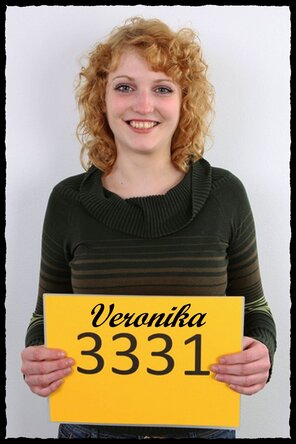 amateur pic 3331 Veronika (1)